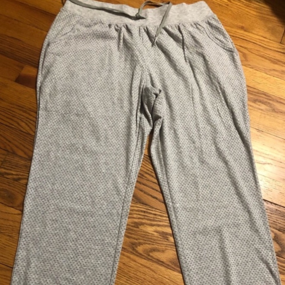 NWT VS PINK Keep Cool Perforated Pants